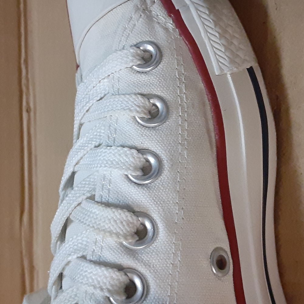 Converse sneakers - Picture 11 of 16